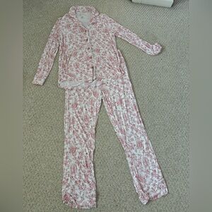 Posh Peanut pajama set